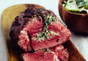 Beef tenderloin roast recipe with spinach and walnuts - 36