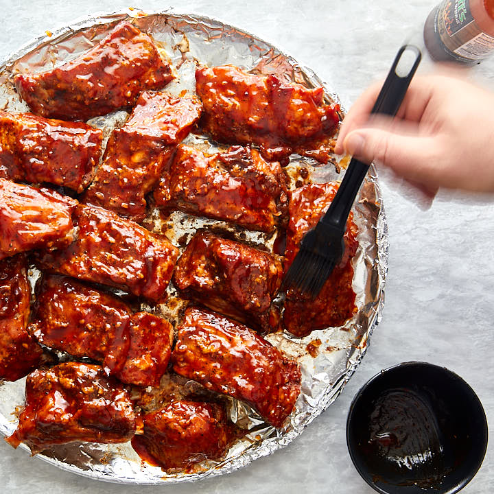 Baked-Baby-back-ribs--step-9-apply-BBQ-sauce