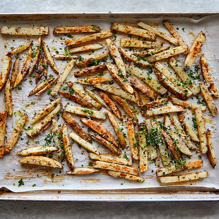 Truffle fries recipe instructions – sprinkle freshly grated Pecorino cheese and chopped parsley