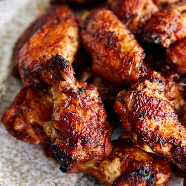 Ways to Reheat Chicken Wings | ifoodblogger.com