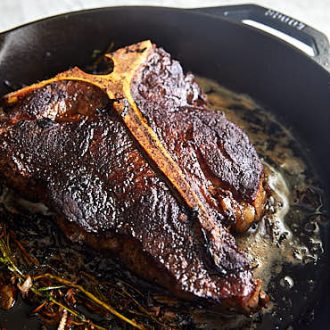 Butter-Basted Porterhouse Steak Recipe | ifoodblogger.com
