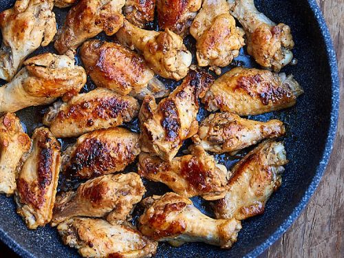 Quick Crispy Pan-Fried Chicken Wings - Savas Kitchen