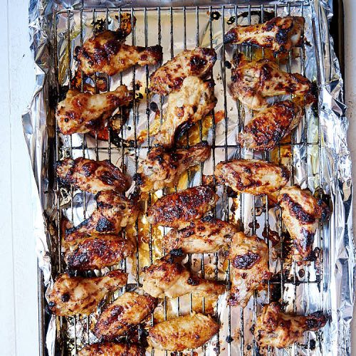 Broiled chicken wings. Finished Broiling on a rack.